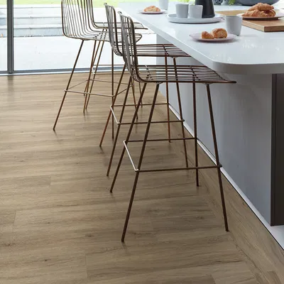 Polyflor vs Karndean LVT: Which Brand Is Better in 2025? 32 Polyflor Colonia - Coastal Driftwood 4453
