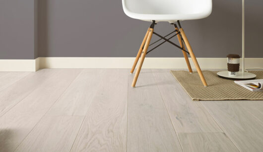 Timba Floor 5G Engineered Oak - Planked White Oak: Brushed Matt Lacquered 2057
