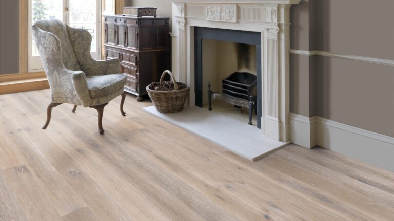 Royal 14x190mm Engineered Oak Brushed Smoked Whitewashed Oiled Roomset