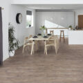 Karndean Knight Tile – Light Worn Oak KP104