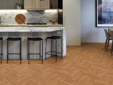 Karndean Knight Tile - Traditional Character Oak SM-KP146