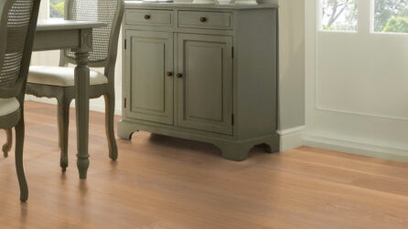 Warm Brushed Oak VGW121T