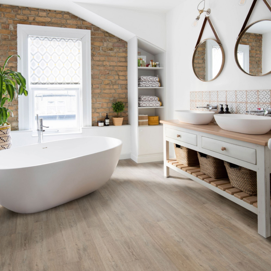 polyflor camaro rigid core pur fenland oak 4146