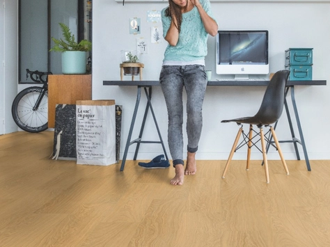 Quick-Step Alpha Bloom - Pure Oak Honey AVMPU40098