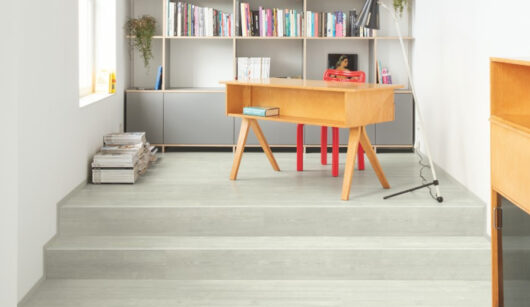 Quickstep Alpha Bloom - Snow Pine AVMPU40204