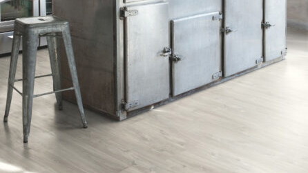 Canyon Oak Grey with Saw Cuts