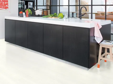 Quick-Step Impressive - White Planks IM1859