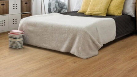 Honey Blushed Oak 2162