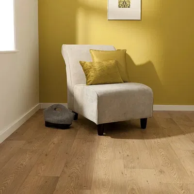 Polyflor Secura - Natural Oak 2126