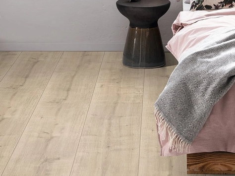 Egger Pro 8mm Kingsize - Cream Hamilton Oak EPL107