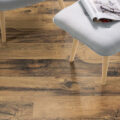 Egger Pro 10mm Medium – Light Hunton Oak EPL043