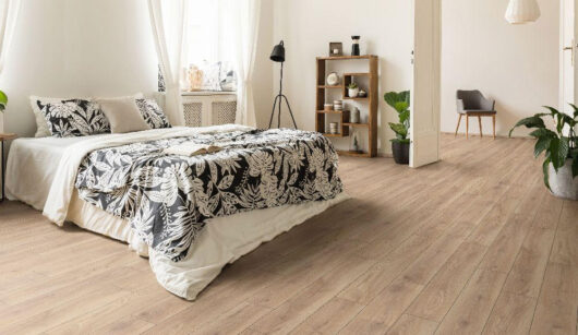 Kronospan Original - Atlantic 8mm - Biscotti Oak