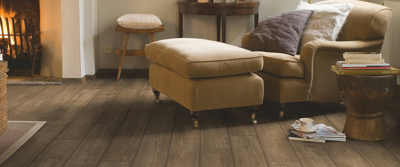 Laminate vs vinyl flooring: Which is best?