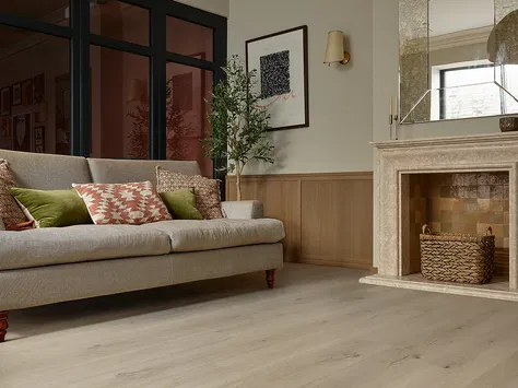 Palio by Karndean Essenza - Elba Oak PVP410