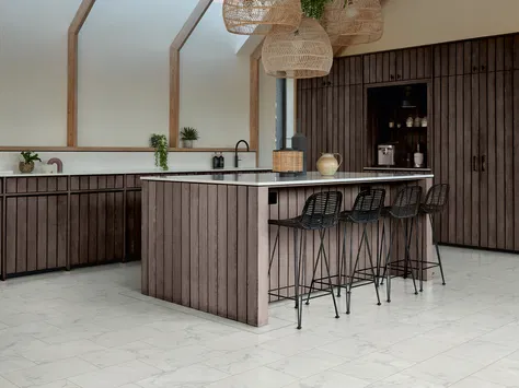 Palio by Karndean Essenza - Bellagio Marble PVT701