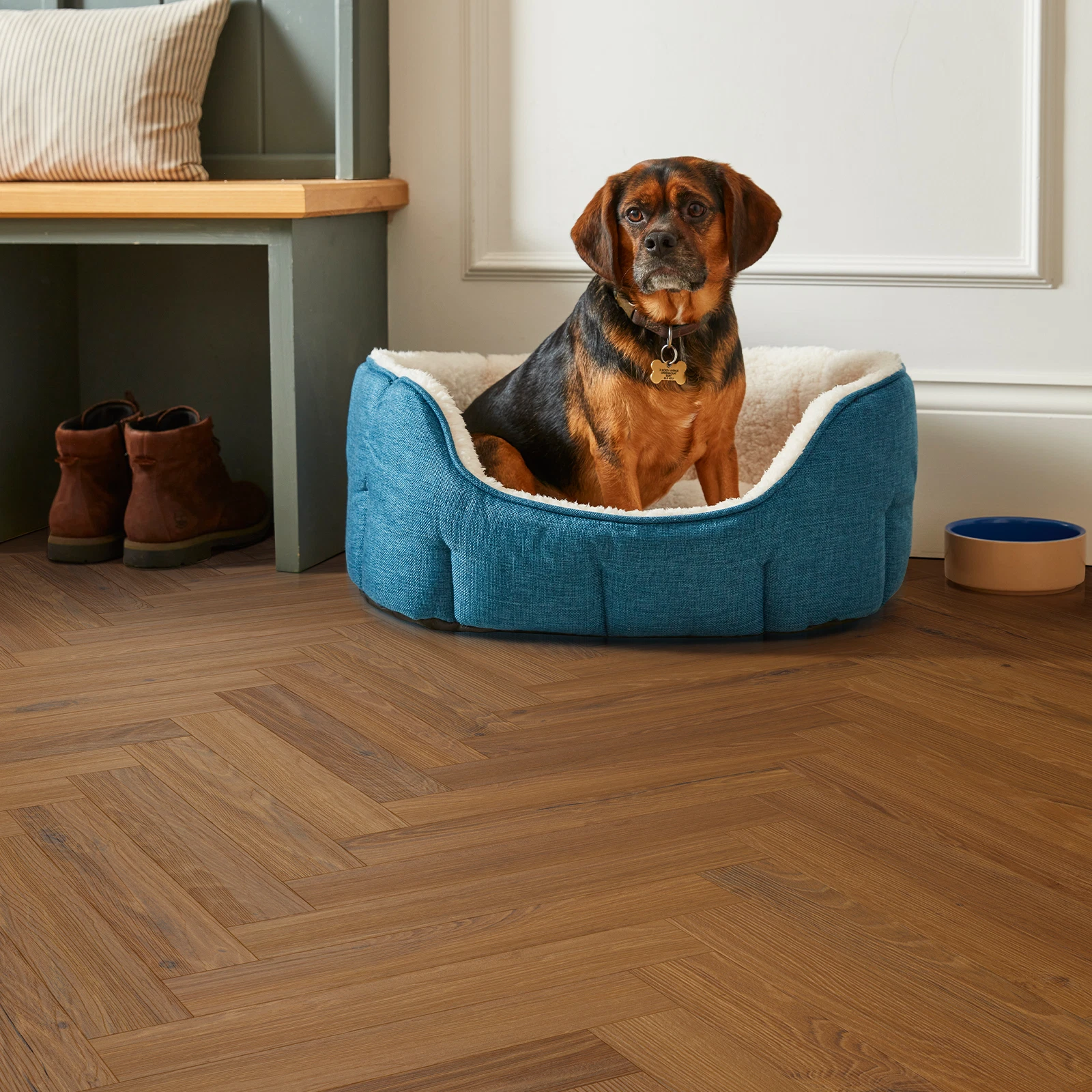 Palio by Karndean Essenza - Bologna Oak Herringbone SM-PVP404