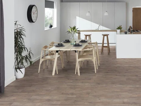 Karndean Knight Tile - Light Worn Oak KP104