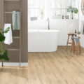 Egger NatureSense Aqua Classic – Light Dunnington Oak EL2102