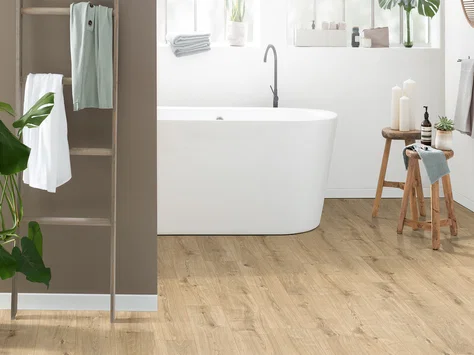 Egger NatureSense Aqua Classic – Light Dunnington Oak EL2102