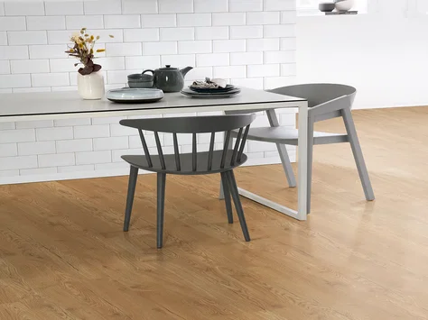 Egger NatureSense Aqua Classic – Honey Olchon Oak EL2856