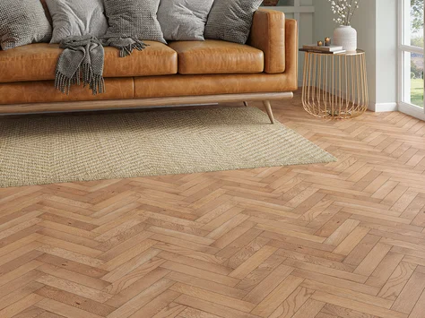 Avesso Design - Neutral Oak Tone Engineered Oak
